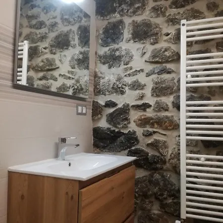 Vivienda Turistica El Pico アパート