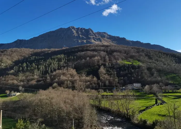 Vivienda Turistica El Pico